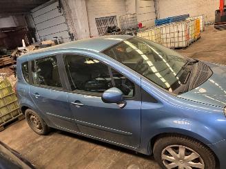 Renault Modus  picture 3