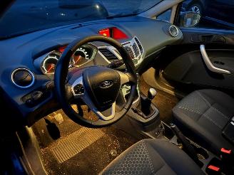 Ford Fiesta TITANIUM picture 10