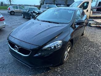 skadebil auto Volvo V-40  2017/2