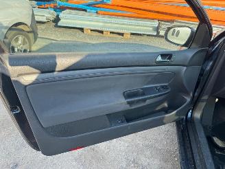 Volkswagen Golf  picture 16