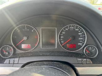 Audi A4  picture 19