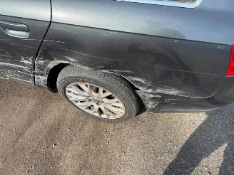 Audi A4  picture 8
