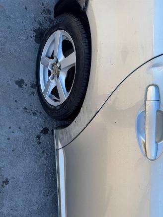 Toyota Avensis  picture 16