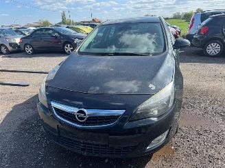 Opel Astra J  ACTIVE 2013/1
