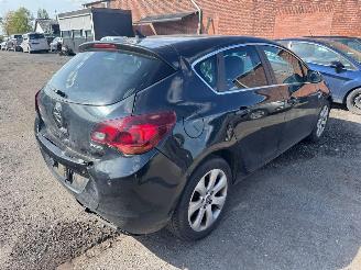 Opel Astra J  ACTIVE picture 4