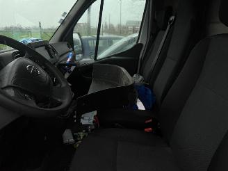 Nissan Interstar  picture 16