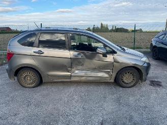 Honda Fr-v  picture 3