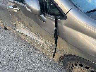 Honda Fr-v  picture 8