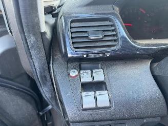 Honda Fr-v  picture 13