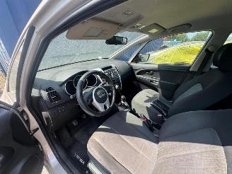 Kia Venga  picture 8