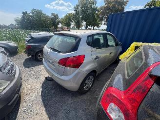 Kia Venga  picture 3