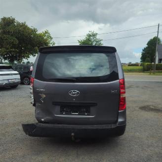 Hyundai H-1 / H300  TRAVEL picture 15