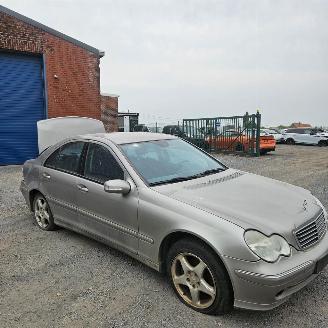 Mercedes C-klasse C 200 CDI BERLINE picture 6