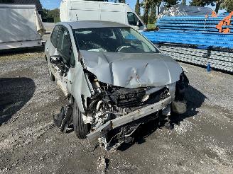 Toyota Auris  picture 2