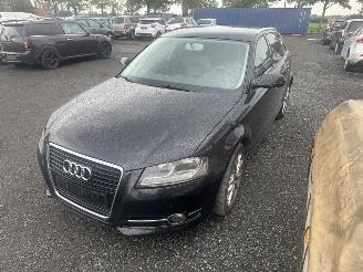 krockskadad bil auto Audi A3  2011/10