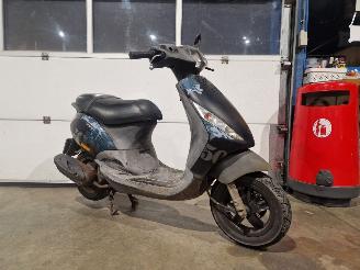 Piaggio  ZIP picture 7