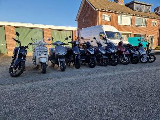 Yamaha  NEW IN picture 2