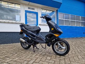 Peugeot  SPEEDFIGHT 2 STROKE picture 3