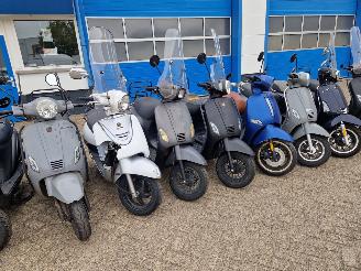 Yamaha  NEW IN !! picture 7