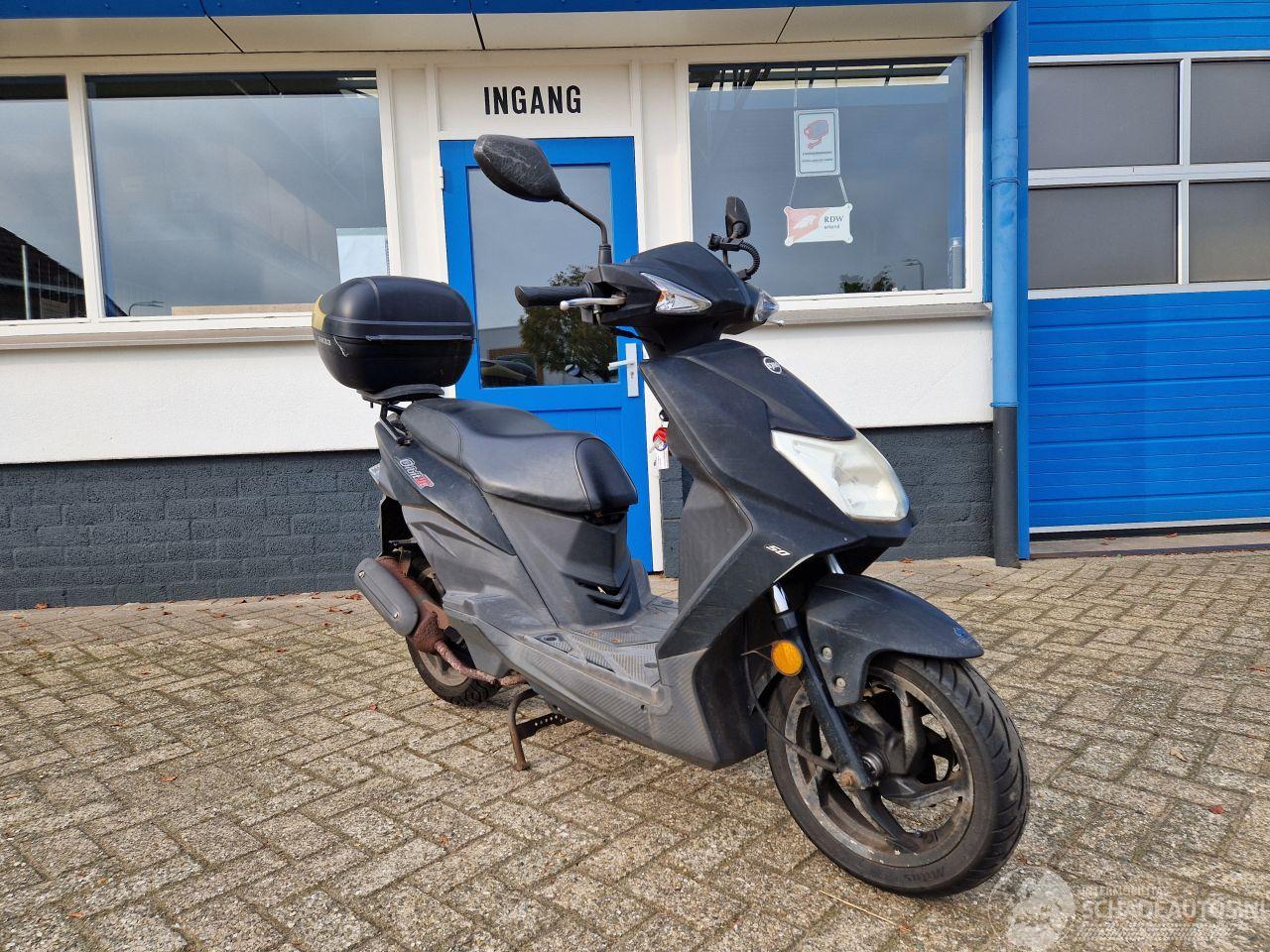 Sym  ORBIT III , BLACK EDITION