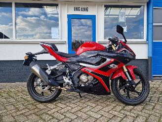 QJMotor  SRK 125R picture 10