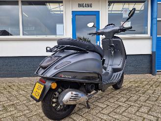 Vespa  SPRINT picture 8