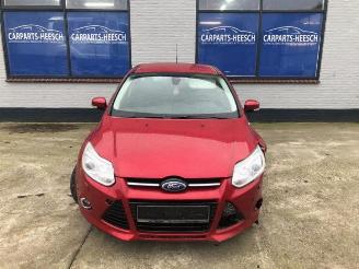 demontáž osobní automobily Ford Focus Focus 3, Hatchback, 2010 / 2020 1.0 Ti-VCT EcoBoost 12V 125 2013/6