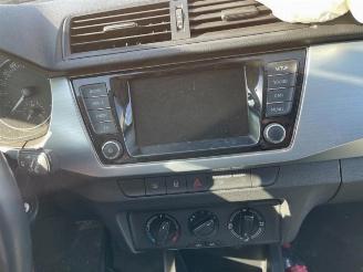 Skoda Fabia Fabia III Combi (NJ5), Combi 5-drs, 2014 / 2022 1.2 TSI 16V Greentech picture 10