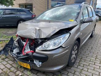 demontáž osobní automobily Peugeot 307 307 SW (3H), Combi, 2002 / 2008 1.6 16V 2006/8