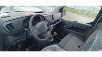 Peugeot Expert Expert (V1/VA/VB/VE/VF/VT/VY), Van, 2016 2.0 Blue HDi 150 16V picture 6