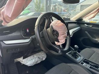 Skoda Octavia Octavia Combi (NXAC), Combi 5-drs, 2019 1.0 TSI 12V picture 8