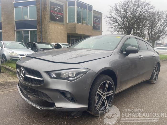 Mercedes Cla-klasse CLA Shooting Brake (118.6), Combi, 2019 1.3 CLA-250 e Turbo 16V