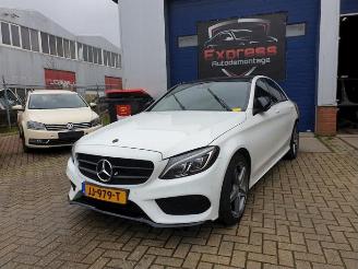 skadebil auto Mercedes C-klasse C (W205), Sedan, 2013 / 2021 C-200 2.0 CGI 16V 2015/1