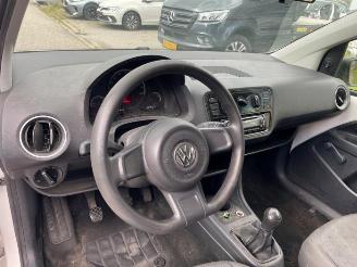 Volkswagen Up! Up! (121), Hatchback, 2011 1.0 12V 60 picture 9