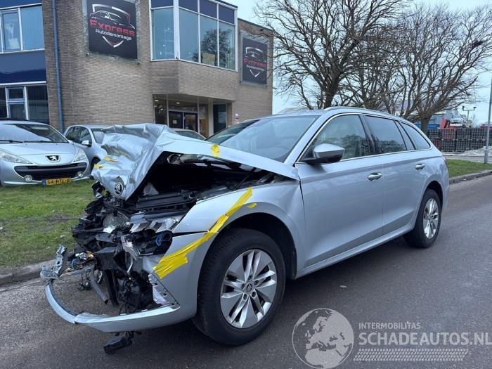 Skoda Octavia Octavia Combi (NXAC), Combi 5-drs, 2019 1.0 TSI 12V