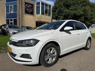 Uttjänta bilar auto Volkswagen Polo Polo VI (AW1), Hatchback 5-drs, 2017 1.0 12V BlueMotion Technology 2018/11