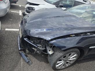 Auto incidentate Jaguar XF  2011/10