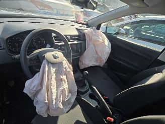 Seat Arona 1.0 tsi picture 4