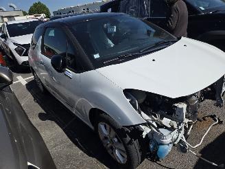 Damaged car Citroën DS3 PROCEDURE RSV 2015/6