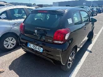 Peugeot 108  picture 6