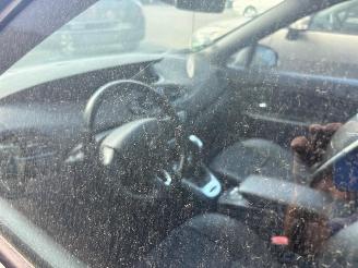 Renault Scenic  picture 3