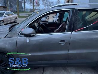 rozbiórka samochody osobowe Volkswagen Tiguan Tiguan (5N1/2), SUV, 2007 / 2018 2.0 TSI 16V 4Motion 2009/6
