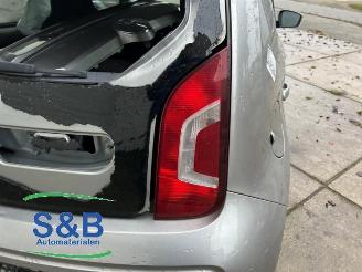 Volkswagen Up! Up! (121), Hatchback, 2011 1.0 12V 75 picture 32