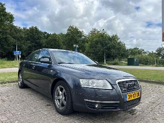 krockskadad bil auto Audi A6 3.2 V6 24V FSI Quattro Sedan 4Dr Benzine 3.123cc 188kW (256pk) 4x4 2004-05/2008-10 (4F2) AUK 2007/10