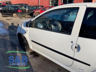 Uttjänta bilar auto Renault Twingo Twingo II (CN), Hatchback 3-drs, 2007 / 2014 1.5 dCi 90 FAP 2011/7