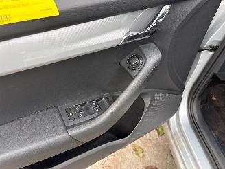 Skoda Octavia 1.6 TDI Greenline 16V Combi/o 4Dr Diesel 1.598cc 81kW (110pk) FWD 2013-05/2020-07  CRKB picture 19