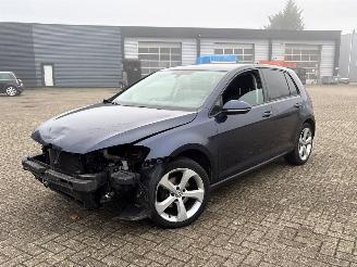 Damaged car Volkswagen Golf 1.2 TSI 16V Hatchback  Benzine 1.197cc 77kW (105pk) FWD 2012-11/2017-03  CJZA 2014/12