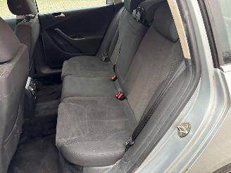 Volkswagen Passat 2.0 TDI 16V 140 Combi/o  Diesel 1.968cc 103kW (140pk) FWD 2008-01/2010-11 (3C5) CBAB picture 19