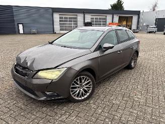 Auto incidentate Seat Leon 1.2 TSI Ecomotive 16V Combi/o 4Dr Benzine 1.197cc 77kW (105pk) FWD 2013-08/2014-04  CJZA 2014/6