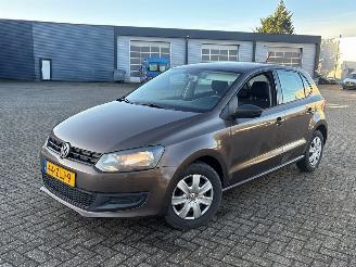 Voiture accidenté Volkswagen Polo 1.2 12V Hatchback  Benzine 1.198cc 44kW (60pk) FWD 2009-06/2014-05  CGPB 2013/2
